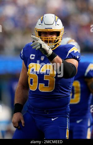 Chargers Center Corey Linsley Nominated for 2021 Walter Payton