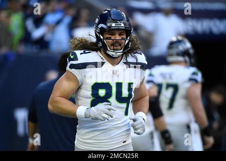 Los Angeles, California, USA. 23rd Oct, 2022. Seattle Seahawks tight end  Colby Parkinson (84) warms up prior to an NFL football game against the Los  Angeles Chargers, Saturday, Oct. 23, 2022, in