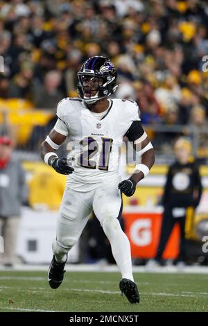 Baltimore Ravens cornerback Brandon Stephens (21) defends against the New  York Giants during an NFL football game Sunday, Oct. 16, 2022, in East  Rutherford, N.J. (AP Photo/Adam Hunger Stock Photo - Alamy