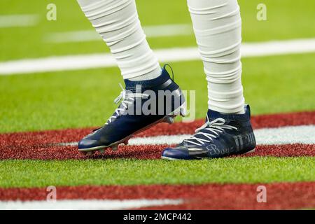 Football cleats signed by Jonathan Taylor aka (JT) Jonathan Taylor main image 4