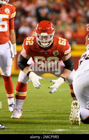 Kansas City Chiefs offensive guard Joe Thuney (62) in action during the  first quarter of an NFL football game against the Philadelphia Eagles,  Sunday, Oct. 3, 2021, in Philadelphia. (AP Photo/Terrance Williams