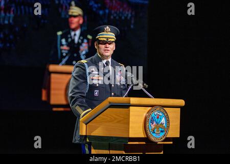 Col. Patrick M. Roddy Jr., 83rd commander of the 3d U.S. Infantry ...