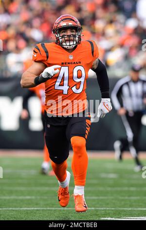 Cincinnati Bengals safety Vonn Bell (24) runs for the play during an NFL  football game against the Pittsburgh Steelers, Sunday, Nov. 28, 2021, in  Cincinnati. (AP Photo/Emilee Chinn Stock Photo - Alamy