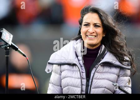 Aditi Kinkhabwala of NFL Network after an NFL football game between the ...