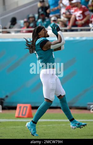 Indianapolis, Indiana, USA. 14th Nov, 2021. Indianapolis Colts tight end  Kylen Granson (83) is tackled along the sideline by Jacksonville Jaguars  free safety Rayshawn Jenkins (2) during the game between the Jacksonville