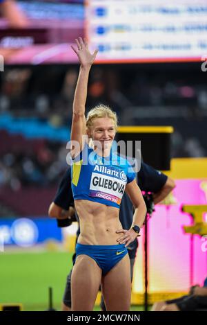 Olena Gliebova competing in the 2017 World Para Athletics Championships ...