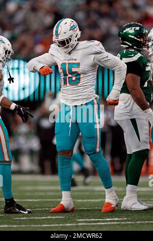 Miami Dolphins linebacker Jaelan Phillips (15) warms up before an