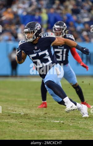 Tennessee Titans cornerback Roger McCreary (21) runs onto the field before  an NFL football game against the Cincinnati Bengals Sunday, Nov. 27, 2022,  in Nashville, Tenn. (AP Photo/Mark Zaleski Stock Photo - Alamy