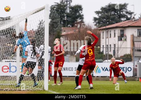 Alessia Capelletti (Parma Women)Valentina Giacinti (Roma Femminile)Carina Wenninger (Roma Femminile)Sophie Roman Haug (Roma Femminile) during the Italian 'Serie A Women match between Parma Women 2-3 Roma Women at Noce Stadium on January 22, 2023 in Parma, Italy. Credit: Maurizio Borsari/AFLO/Alamy Live News Stock Photo