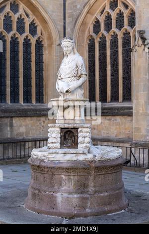 The Water Goddess Rebecca water fountain carries the inscription 'WATER IS BEST' City of Bath, Somerset, England, UK Stock Photo