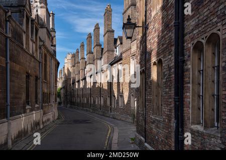 Red Brick Tudor Buildings with tall chimney stacks on Trinity Lane, Cambridge, Cambridgeshire, England, UK Stock Photo