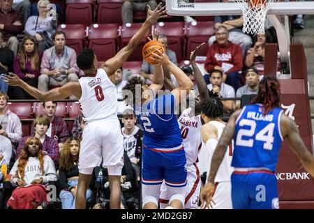 Louisiana Tech forward Kenneth Lofton Jr. advances the ball