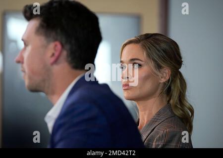 Buster Posey #Giants and his wife Kristin