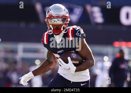 Foxborough, United States. 28th Nov, 2021. New England Patriots wide  receiver Kendrick Bourne (84) pulls in a four-yard touchdown pass while  covered by Tennessee Titans safety Kevin Byard (31) in the first