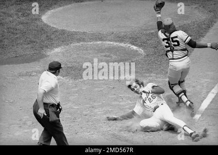 Manny Sanguillen editorial image. Image of catcher, sanguillen