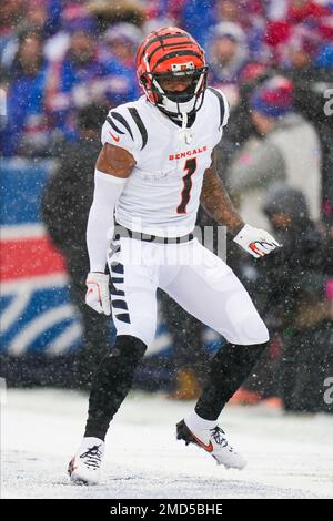 Ja'Marr Chase responds to claim Bengals-Bills playoff game would