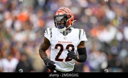 Cincinnati Bengals cornerback Chidobe Awuzie (22) celebrates after