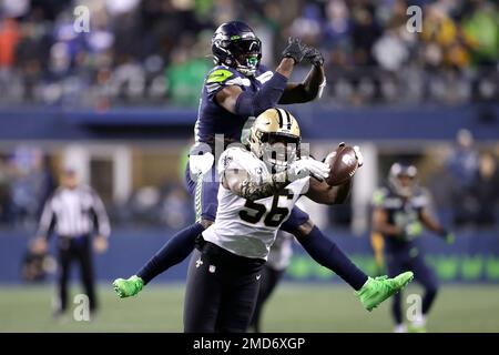 New Orleans Saints Demario Davis sacks New York Giants Eli Manning