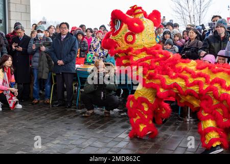 Detroit, Michigan, USA. 22nd Jan, 2023. The Michigan Taiwanese American Organization celebrates Lunar New Year with a parade, lion dance, and dragon dance at Valade Park. Credit: Jim West/Alamy Live News Stock Photo