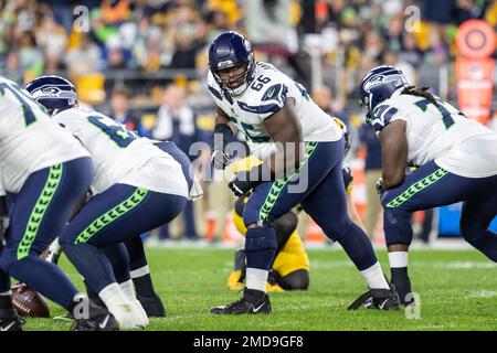 Seattle Seahawks guard Phil Haynes warms up before an NFL football game  against the Tampa Bay Buccaneers, Sunday, Nov. 13, 2022, in Munich,  Germany. (AP Photo/Gary McCullough Stock Photo - Alamy