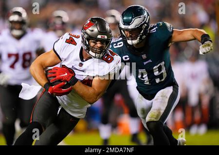 August 19, 2017 - Tampa Bay Buccaneers tight end Cameron Brate (84) during  drills at training camp in Tampa, Florida, USA. Del Mecum/CSM Stock Photo -  Alamy