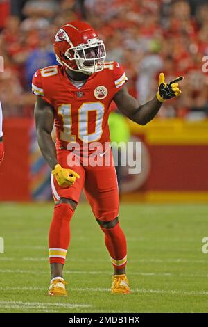 Kansas City Chiefs wide receiver Tyreek Hill (10) gets set on the line of  scrimmage during an NFL football game against the Buffalo Bills Sunday,  Oct. 10, 2021, in Kansas City, Mo. (AP Photo/Peter Aiken Stock Photo - Alamy