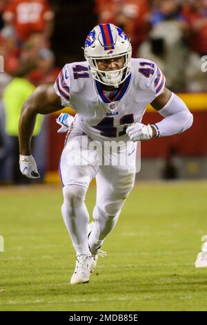 Buffalo Bills fullback Reggie Gilliam (41) rushes the punter