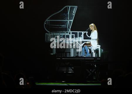 Madrid, Spain. 22nd Jan, 2023. Belen Aguilera is performing on stage at the Inverfest 2023 Festival at Circo Price in Madrid, Spain on January 22, 2023 (Photo by Oscar Gonzalez/NurPhoto). Credit: NurPhoto SRL/Alamy Live News Stock Photo