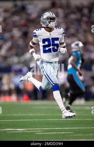 Dallas Cowboys cornerback Nahshon Wright (25) runs a play during