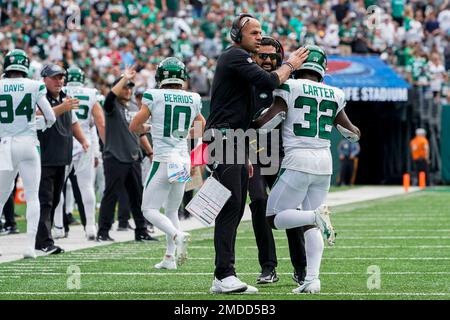 New York Jets head coach Robert Saleh during an NFL International Series  game against the Atlanta Falcons at Tottenham Hotspur Stadium, Sunday, Oct.  1 Stock Photo - Alamy