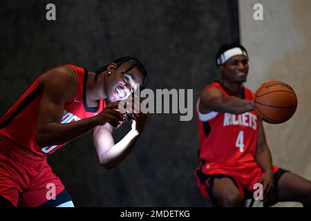 Houston Rockets' Jabari Smith Jr. poses for a photograph during an NBA  basketball media day Monday, Oct. 2, 2023, in Houston. (AP Photo/David J.  Phillip Stock Photo - Alamy