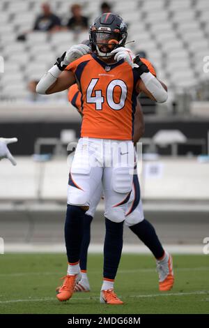 Denver Broncos inside linebacker Justin Strnad (40) against the Las Vegas  Raiders during an NFL football game, Sunday, Oct. 17, 2021, in Denver. The  Raiders won 34-24. (AP Photo/Jack Dempsey Stock Photo - Alamy