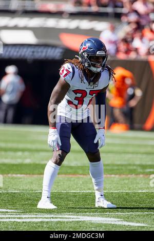 Houston Texans defensive back Tavierre Thomas (2) looks to defend during an  NFL football game against the Cleveland Browns on Sunday, December 4, 2022,  in Houston. (AP Photo/Matt Patterson Stock Photo - Alamy