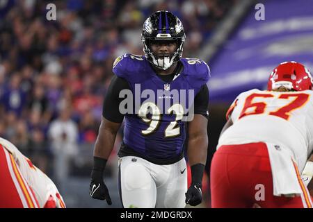 Baltimore Ravens defensive tackle Justin Madubuike (92) puts