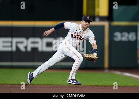 May 30, 2021: Astros first baseman Aledmys Díaz (16) makes a catch