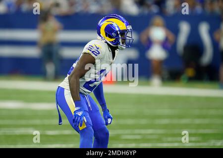 Los Angeles Rams' David Long Jr. (22), Ernest Jones (50) and Aaron