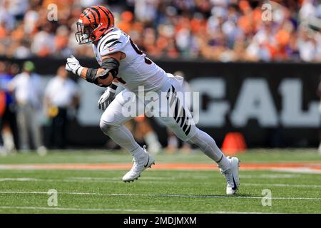 September 12, 2021: Cincinnati Bengals defensive end Sam Hubbard (94) at  the NFL football game between the Minnesota Vikings and the Cincinnati  Bengals at Paul Brown Stadium in Cincinnati, Ohio. JP Waldron/Cal