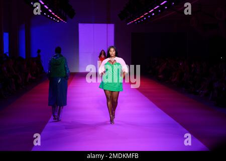 A model walks the runway at the Brandon Maxwell spring/summer 2022 fashion  show in Brooklyn during New York Fashion Week on Friday, Sept. 10, 2021.  (Photo by Evan Agostini/Invision/AP Stock Photo 