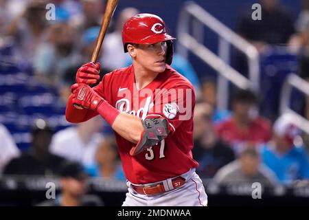 Cincinnati Reds' Tyler Stephenson (37) celebrates with Joey Votto, center  right, during the team's baseball game against the Arizona Diamondbacks  Tuesday, June 7, 2022, in Cincinnati. (AP Photo/Jeff Dean Stock Photo -  Alamy