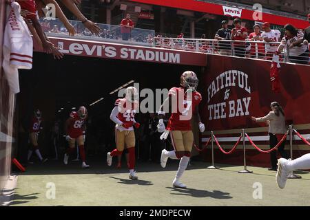 Jared Mayden staying with San Francisco 49ers 