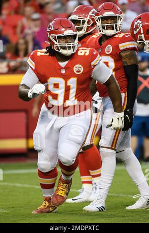 Kansas City Chiefs defensive tackle Derrick Nnadi (91) walks back