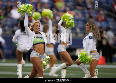 Seahawks Dancers  Seattle Seahawks –