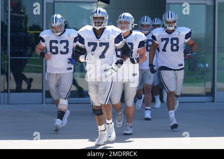 Dallas Cowboys offensive lineman Matt Farniok returns to practice