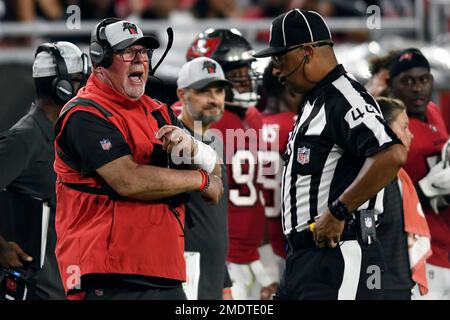 NFL Down Judge Frank LeBlanc (44) on the field during an NFL football game,  Saturday, Aug. 20, 2022, in Indianapolis. (AP Photo/Zach Bolinger Stock  Photo - Alamy