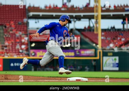 Photo: Chicago Cubs Rafael Ortega Cannot Make Catch On Home Run Ball -  SLP2022062613 