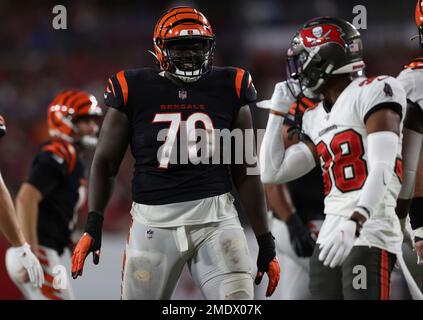 Cincinnati Bengals offensive tackle D'Ante Smith (70) warms up