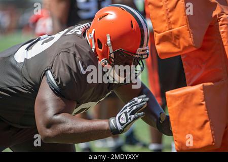 Cleveland Browns defensive linemen Andrew Billings (99