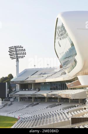 Media Centre and Compton Stand beyond. Lord's Cricket Ground, London, United Kingdom. Architect: Wilkinson Eyre Architects, 2021.