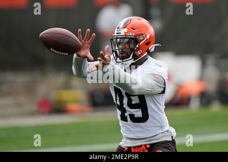 Cleveland Browns running back John Kelly Jr. (41) runs with the ball during  an NFL preseason football game against the Chicago Bears, Saturday Aug. 27,  2022, in Cleveland. (AP Photo/Kirk Irwin Stock