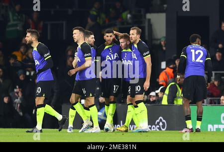 London, England, 23rd January 2023. Harry Kane of Tottenham (2r) celebrates scoring the first goal  during the Premier League match at Craven Cottage, London. Picture credit should read: David Klein / Sportimage Stock Photo